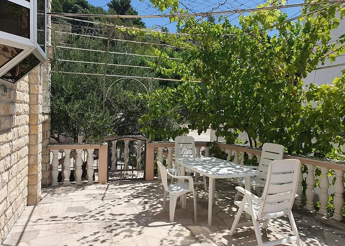 Apartmani Miljak Omis
