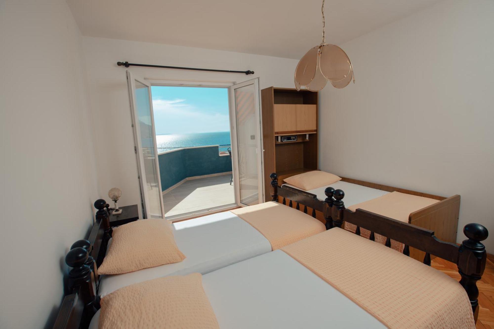 Apartment Miljak