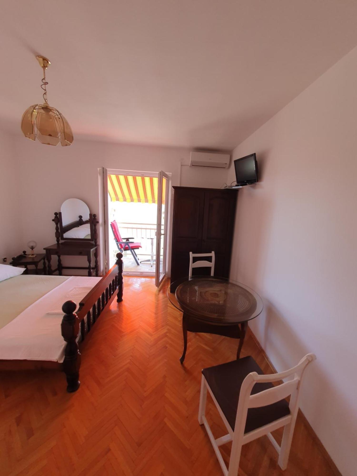 Miljak Apartment *